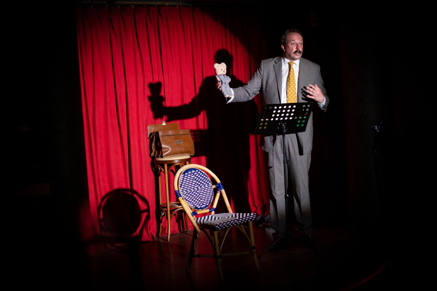 Awake, Gay and Writing a Play comdey show at Heldeke Tallinn Fringe Festival Photo Anton Serdjukov