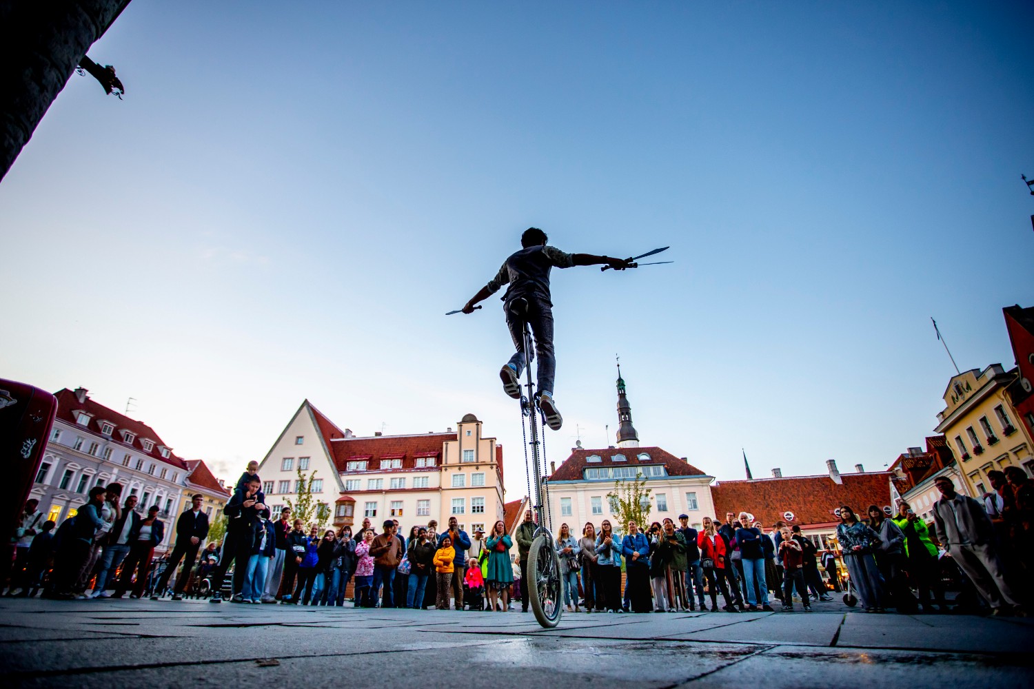 Circus Show - Sylvain Oulala at townhall Tallinn Fringe Festival Photo Anton Serdjukov
