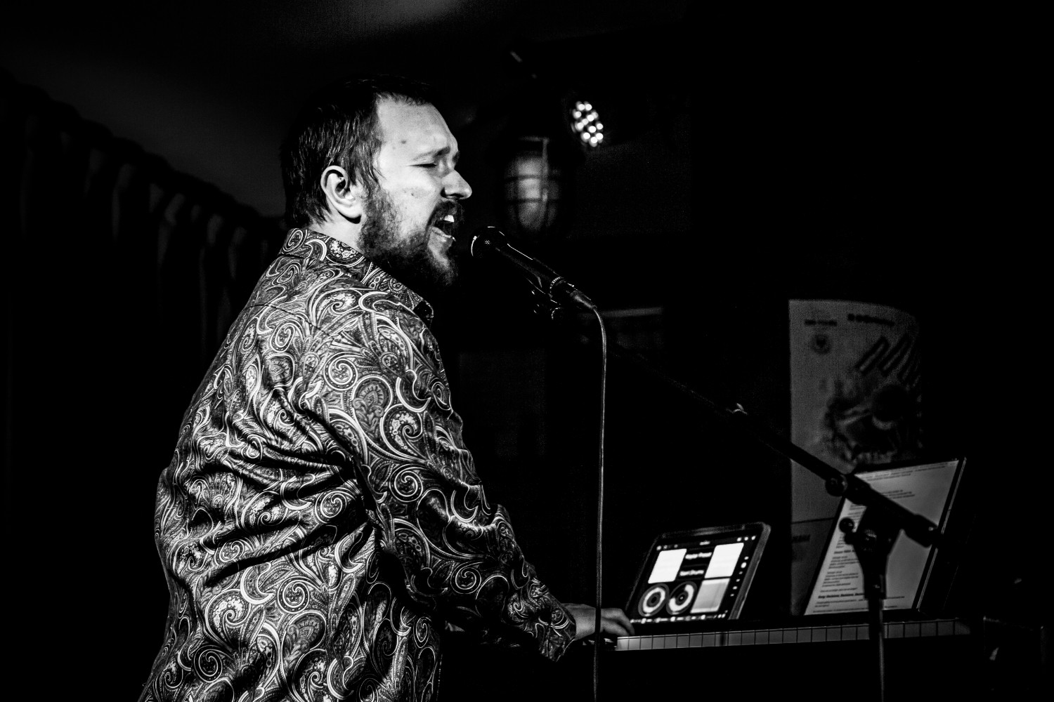 Rene Paul Actually Fine concert at Heldeke Tallinn Fringe Festival Photo Anton Serdjukov