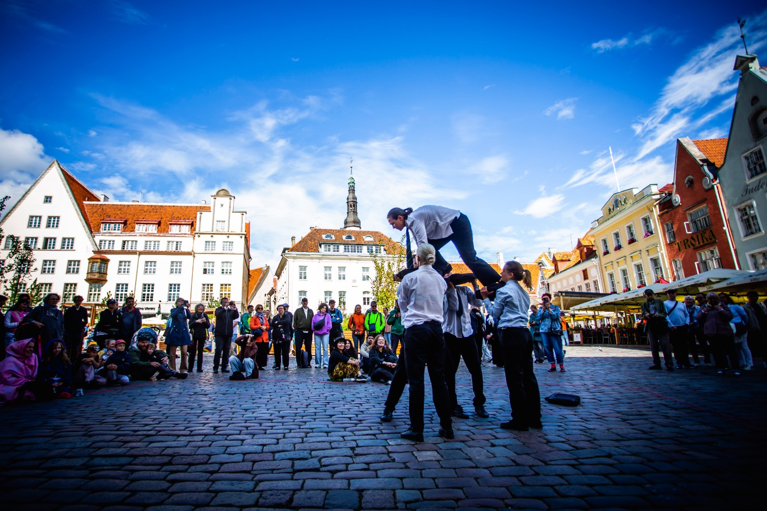 Street program at townhall Tallinn Fringe Festival Photo Anton Serdjukov