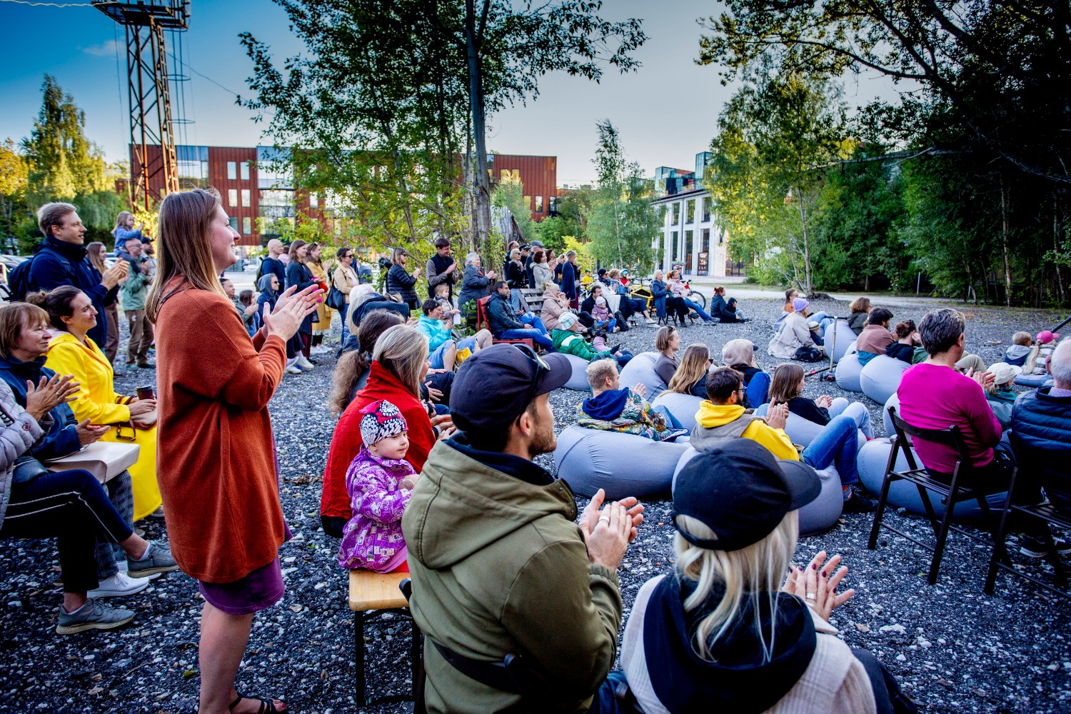 Three Sisters show Tallinn Fringe Festival Photo Anton Serdjukov