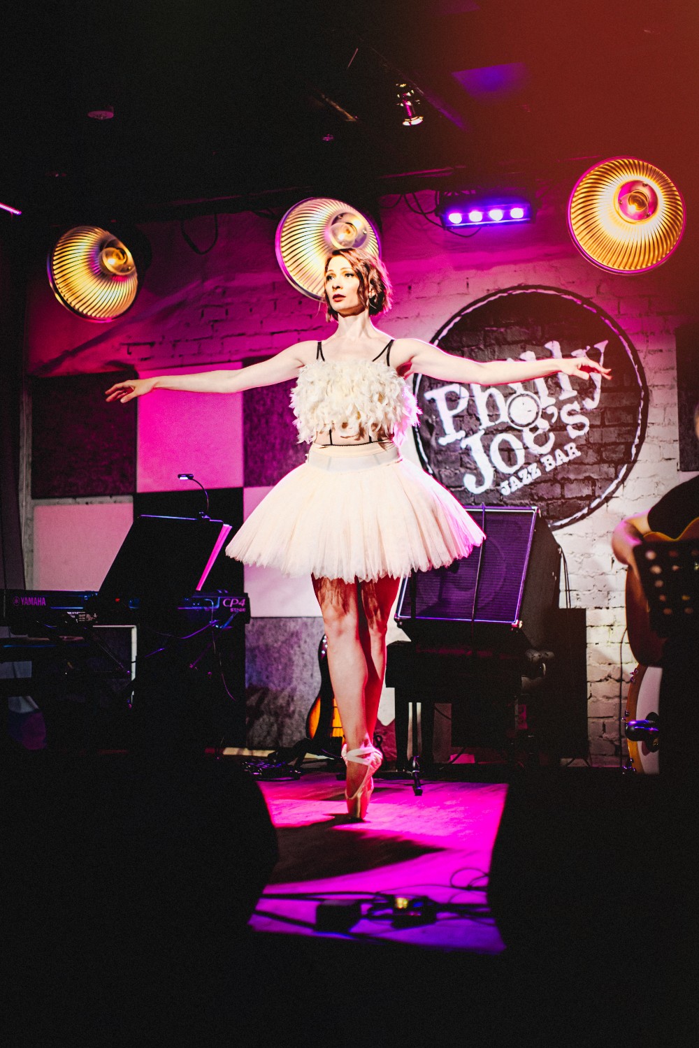 Triinu Upkin ballet performance at Philly Joes Tallinn Fringe Festival Photo Anton Serdjukov